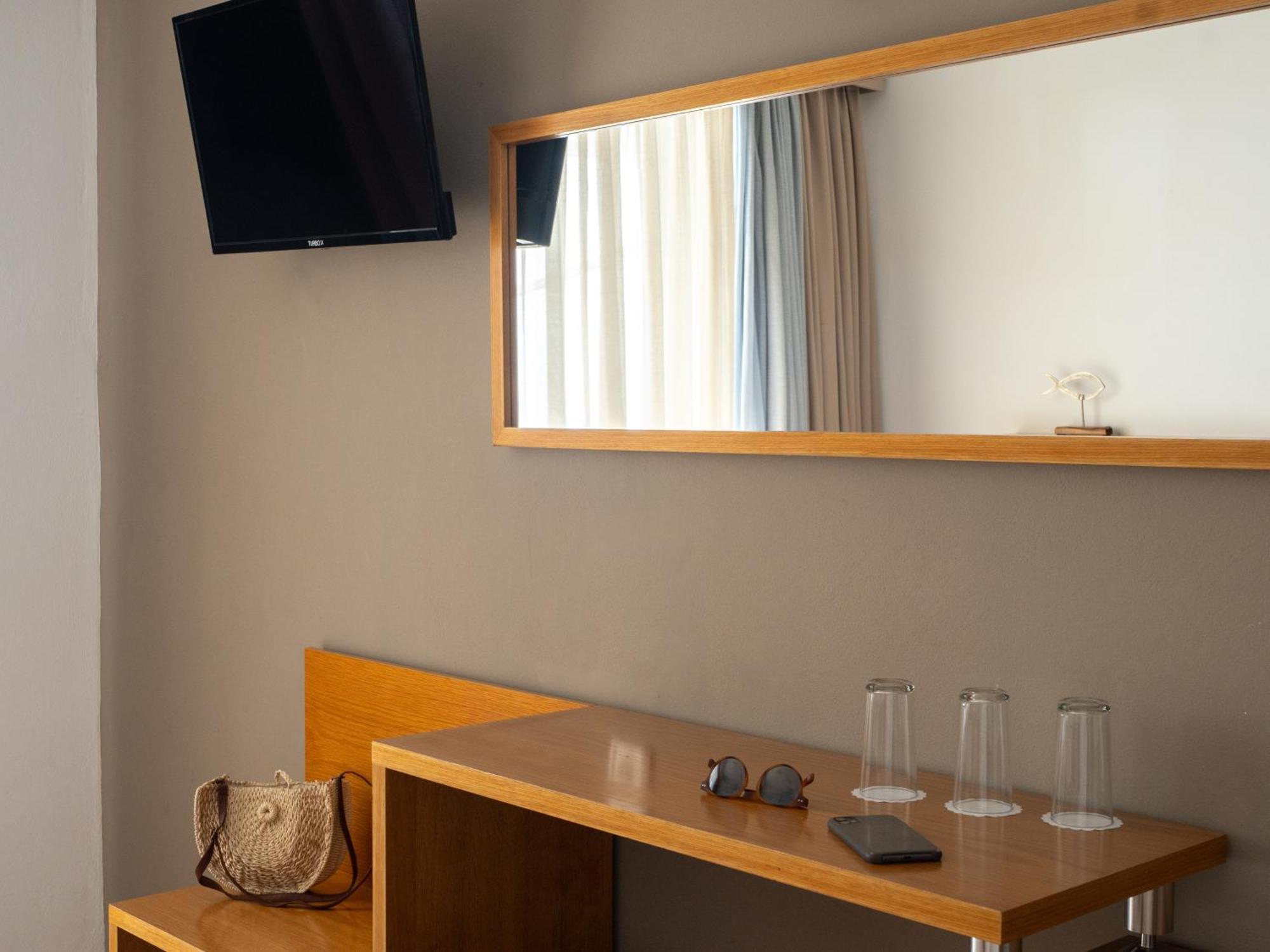 Niforeika Beach Hotel Eksteriør bilde