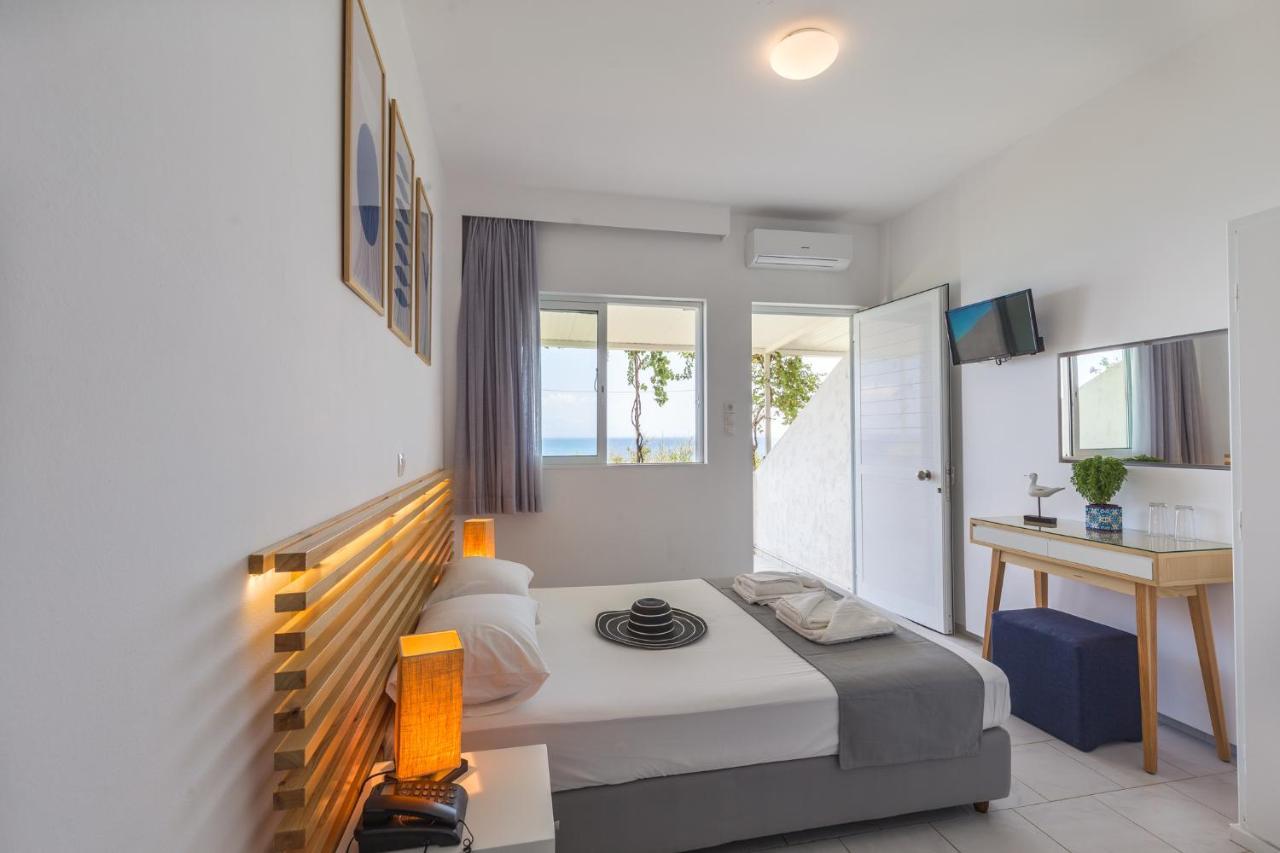 Niforeika Beach Hotel Eksteriør bilde